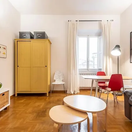 Casa Al 4 Apartment