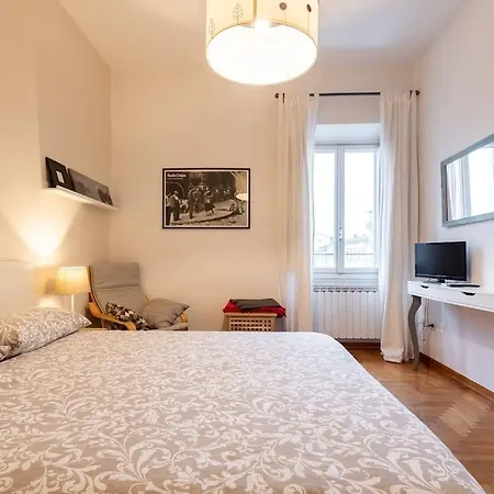 Casa Al 4 Апартаменты Флоренция